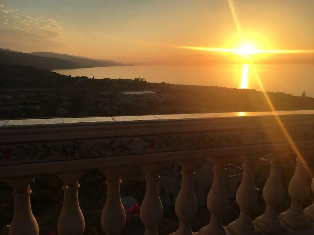 I Tre Colori Della Sicilia Apartment Santo Stefano di Camastra